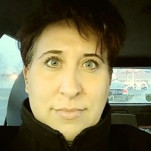 Meet your Posher, Kendra